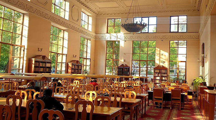 سالن مطالعه کتابخانه ملی ارمنستان