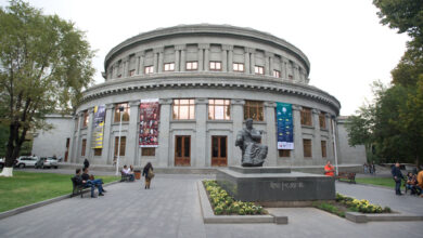 تئاتر اپرا و باله ایروان ارمنستان